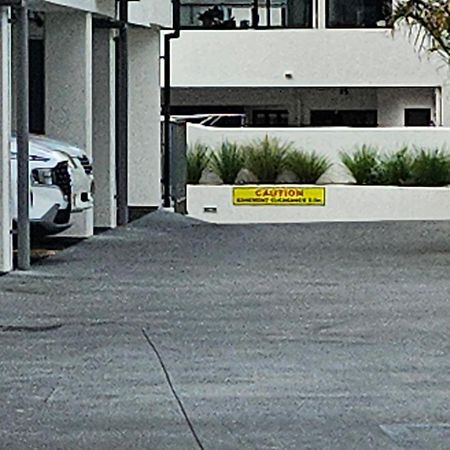 Luxury Beach Escape - 6 Adams Ave Mt Maunganui Маунт-Маунгани Экстерьер фото