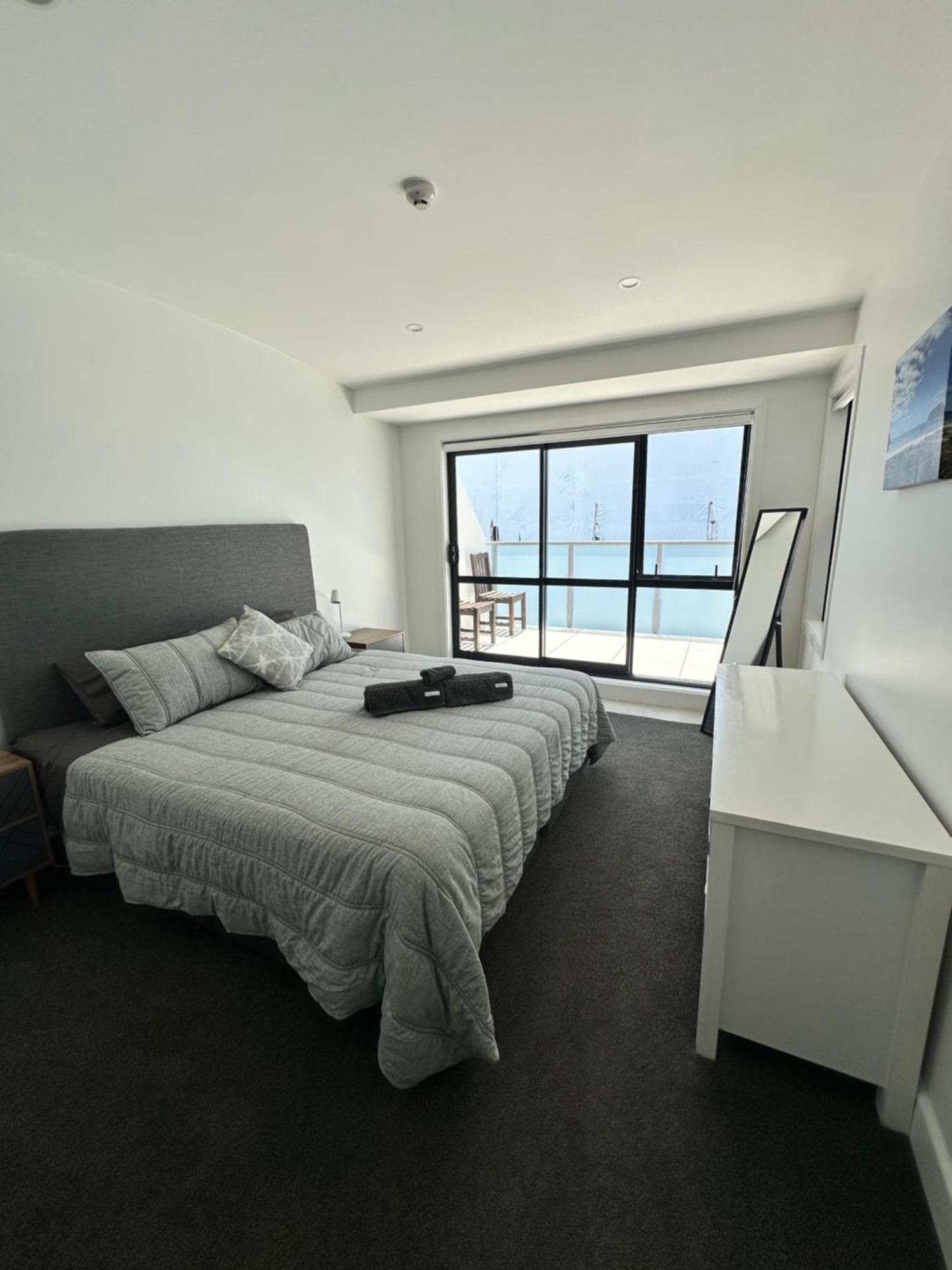 Luxury Beach Escape - 6 Adams Ave Mt Maunganui Маунт-Маунгани Экстерьер фото