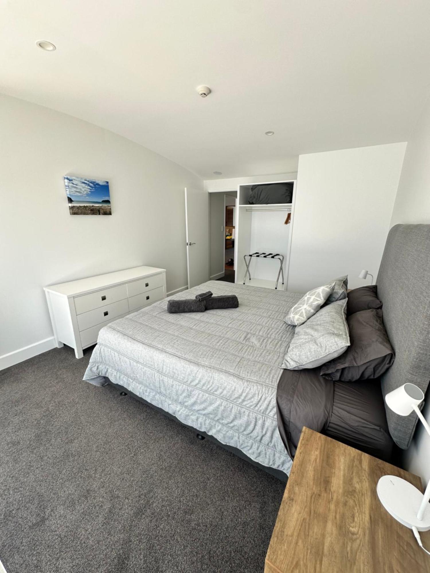 Luxury Beach Escape - 6 Adams Ave Mt Maunganui Маунт-Маунгани Экстерьер фото